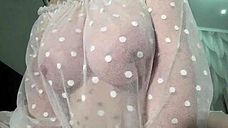 omg look at this gorgeous milf's saggy big natural boobs up close homemade 😍🍈🍈