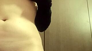 leaked colombian model milet flashes perfect athletic body in hot secretary sex vid