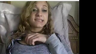 Cutie teen babe strips clothes, rips top to suck big tits and tease dildo on webcam