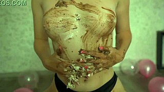 crush cake on my perfect ass!