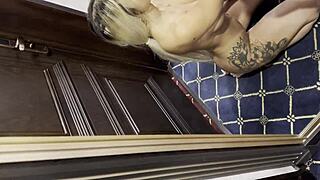 oh mia velvet suckin her husbands fat cock feels amazin