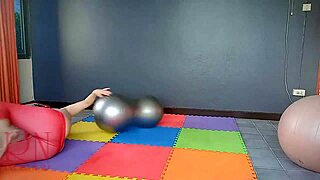 Regina Noir Nude Yoga Gym