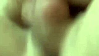 Novinho safado, you love when i sit deep on your thick cock bareback?