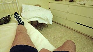 pregnant brunette wife deepthroats huge cock homemade on camera for you