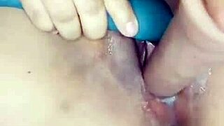 who wants to see pamela caliente squirt on bbc anal dildo toy