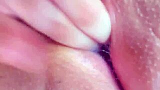 mmm pushing my fingers deep into this wet vagina close-up feels so damn good