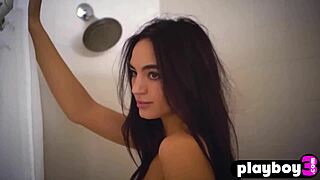 Yo, sarah mollica's all-natural petite body strips naked posing sexy for camera.