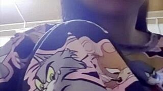 Dude came twice on video call sex with asian girl