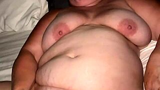 fat bbw shoves vibrator deep in pussy till tits shake orgasm