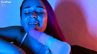 i know how weak you get from my sweaty socks on these sexy latina feet