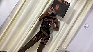 dancing to donna summer then fingering wet pussy for stepdaddy full vid