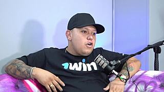 is karen's hot blonde deepthroat ruining sara's podcast?