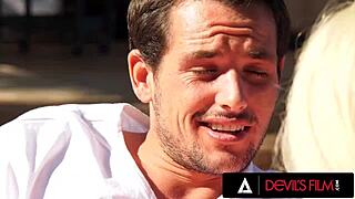 Gorgeous Milf Luna Star Squirts Hard Riding Monster Cock Cowgirl Outside Reality