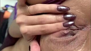 wanna masturbate together while i fuck my dildo so good beautiful latina?