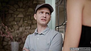 Nerd Stepbrother's Cock Deep in Stepsis Pussy She Moans for More Taboo Fuck!