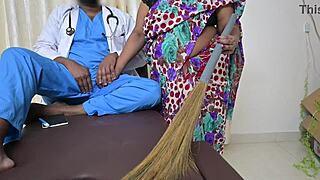 Indian Doctor Receives Maid's Eager Handjob in Hospital