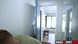 stepsis why you lettin stepbro tongue fuck shower pussy?? 😈🚿