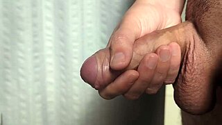 omg early morning solo cumshot closeup feels so good 😍💦