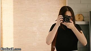 Liv Wild Rides Photographer Seth's Cock Erotically