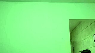 ninfeta safada dances her wet pussy to funk beats teasing viewers