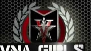 sara jay curly cougar finger fucks mature wet pussy slit