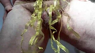 Rusty shakes her horny ass in solo dance