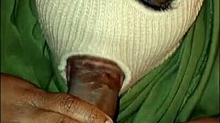 yo this masked babe gives the sloppiest deepthroat ever right in your face