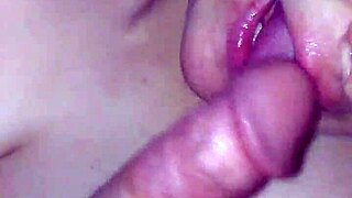 i got this amazing blowjob from a hot mature babe!!