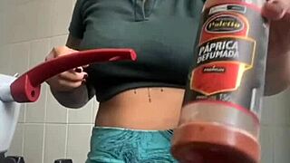 ei olha minha buceta rachada e inchada piscando pra vocês