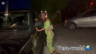A night club adventure lands experienced Asian Vera vibrator-toying her amateur pussy in the car