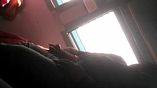 telugu aunty's massive fat ass jiggles hardcore on indian train