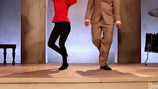 Lexi's Petite Redhead Ass Bouncing in Leggings Makes Me Explode with Lust