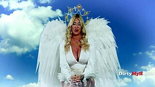 Hey milf, those sexy big tits and curvy fat ass make you look like pure heaven curves!
