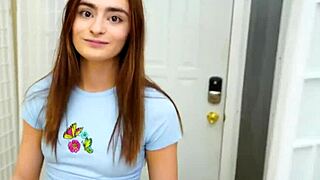 i crave deepthroating that cock like Reese Robbins before it wrecks my petite pussy 😩💦🍆