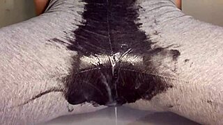 Teen Wet Panties Soaking Through Tight Leggings