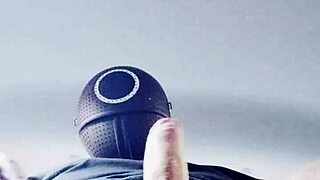 bad wolf28, your medium cock naked in the car drives my secret fetish wild?