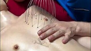 19 YEAR OLD SEXY PORNSTAR GETS 18+ TANTRIC MASSAGE OILED