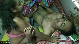 bhabhi sneaks in at night for hot pounding 😈🔥