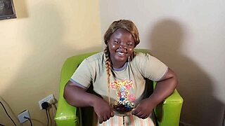 i love this thick african bbw's fat tits and huge ass in her solo casting interview