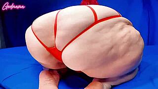 Shaking Spreading Fat Loose Booty Mama Pussy Farts Dick