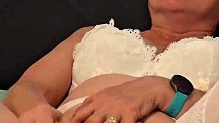 i'm squirting so hard for you cum watch me explode now