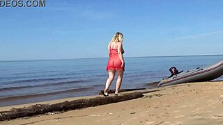 Beach Milf Flaunts Juicy Big Ass And Natural Tits Seductively