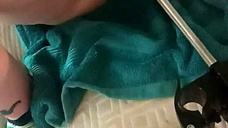 Sex Machine Pounds Solo Slut to Orgasmic Ecstasy!