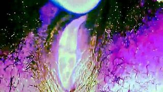 ebony babe masturbates to out-of-this-world orgasm bliss