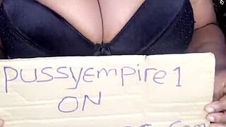 Chubby shaved babe's big tits and ass get pounded 😍🍑