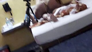 mi maestra latina madura me monta grabandose toda