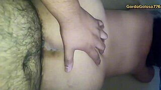 damn this peruvian's natural tits and ass are stacked