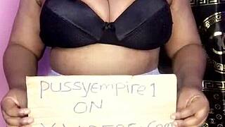 Chubby shaved babe's big tits and ass get pounded 😍🍑