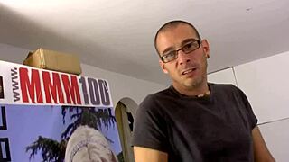 hey gorgeous 18+ brunette hunting street cock for deepthroat facial fun