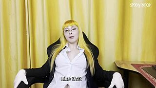 Sex therapist pegs patient with strapon after pussy eating session